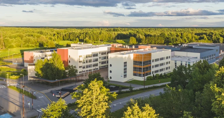Jüri koolipere ootab uut juhti – mis saab sügisest?