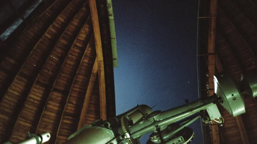 Tartu astrofotokonkurss avab 100-aastase teleskoobi